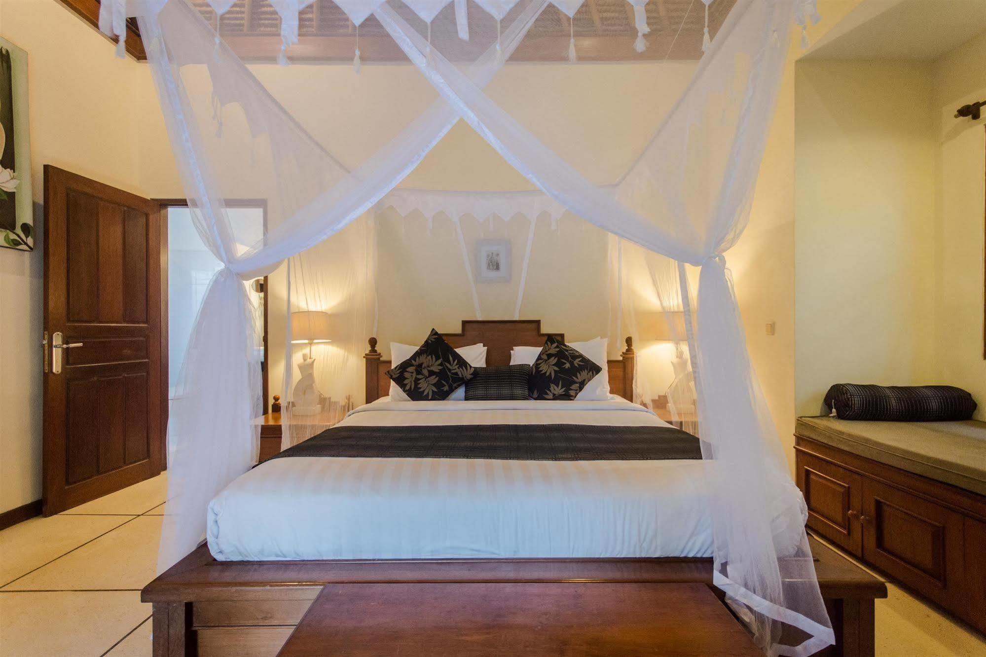 Villa Krisna Seminyak Kültér fotó